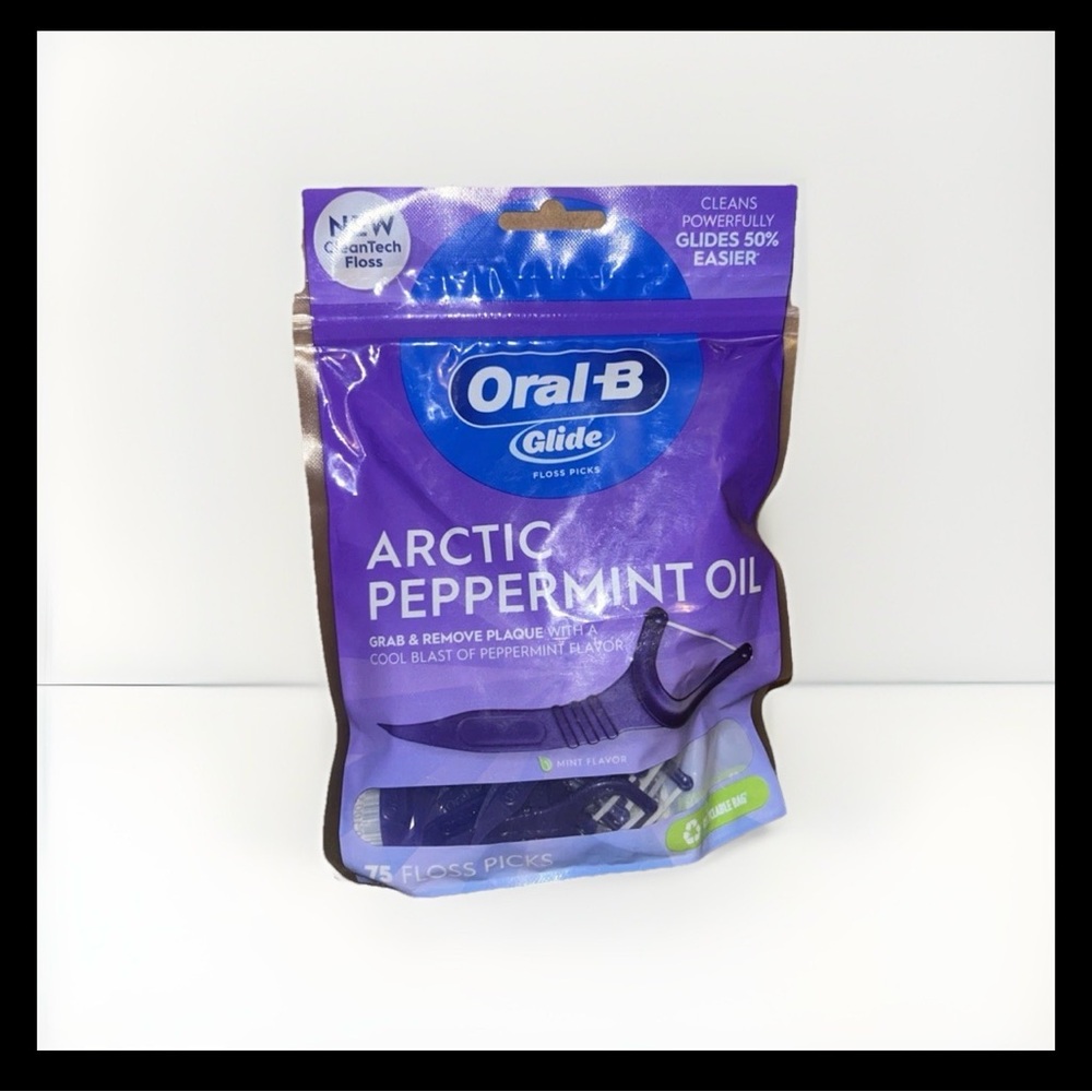 Oral-B Glide Arctic Peppermint Oil Floss Picks - Purple